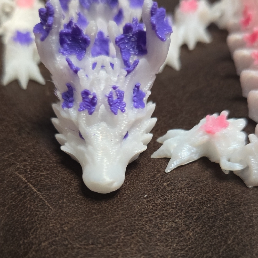 Colorful Lizard Hair Clips - Picture 3 of 5